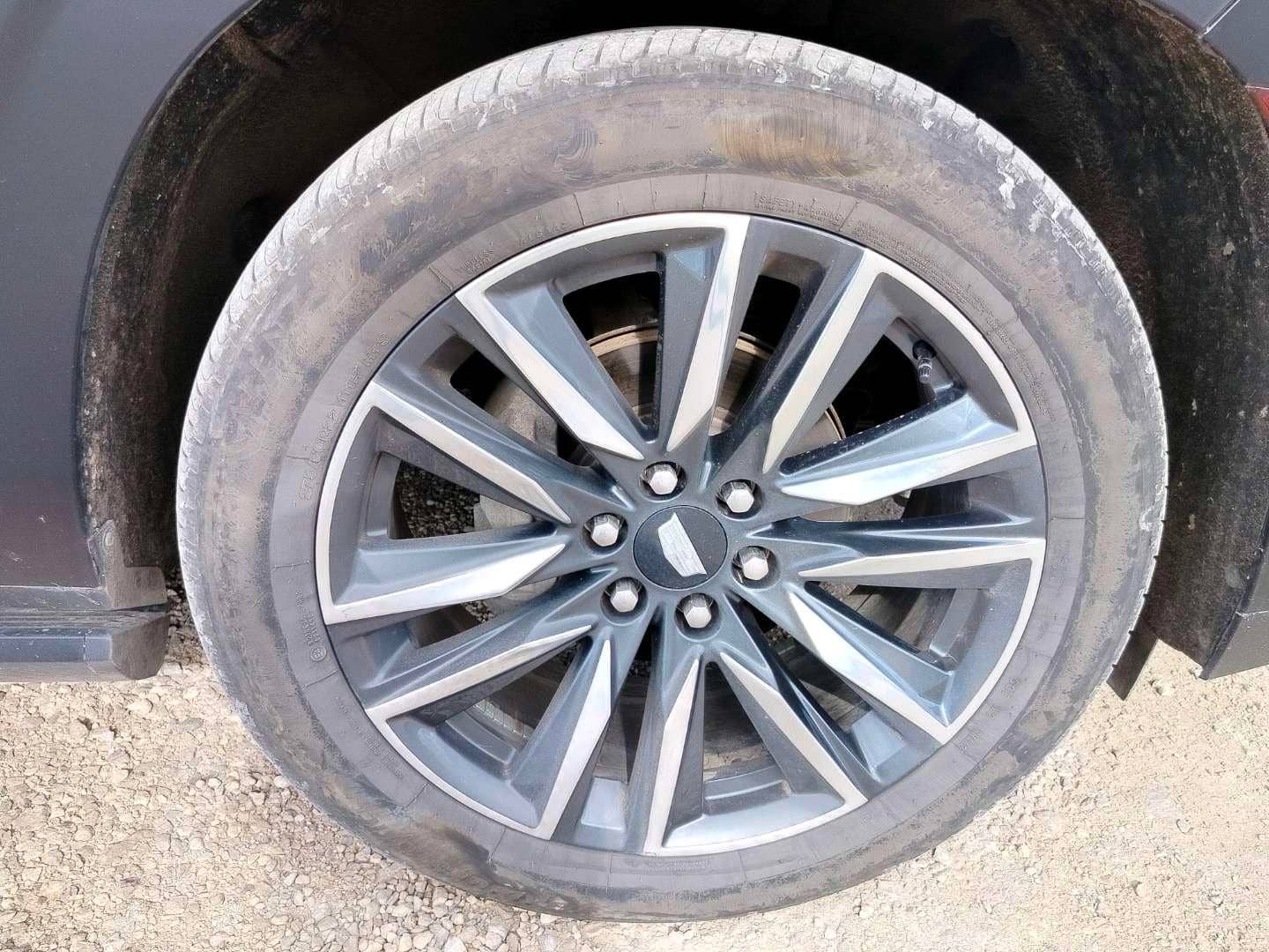 Cadillac Escalade,  85 718 км, 2023 года в лизинг