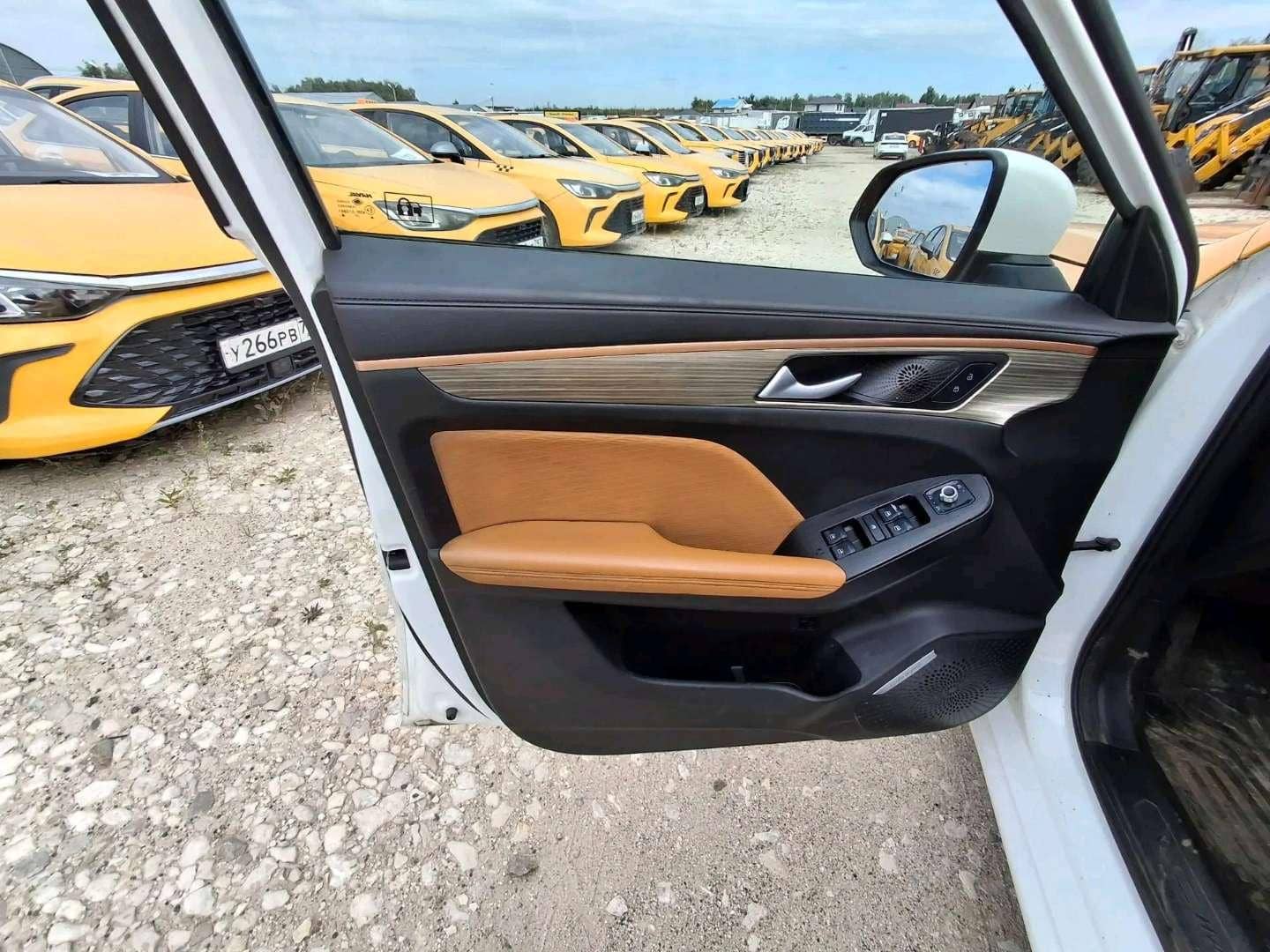 Haval Jolion,  305 635 км, 2023 года в лизинг