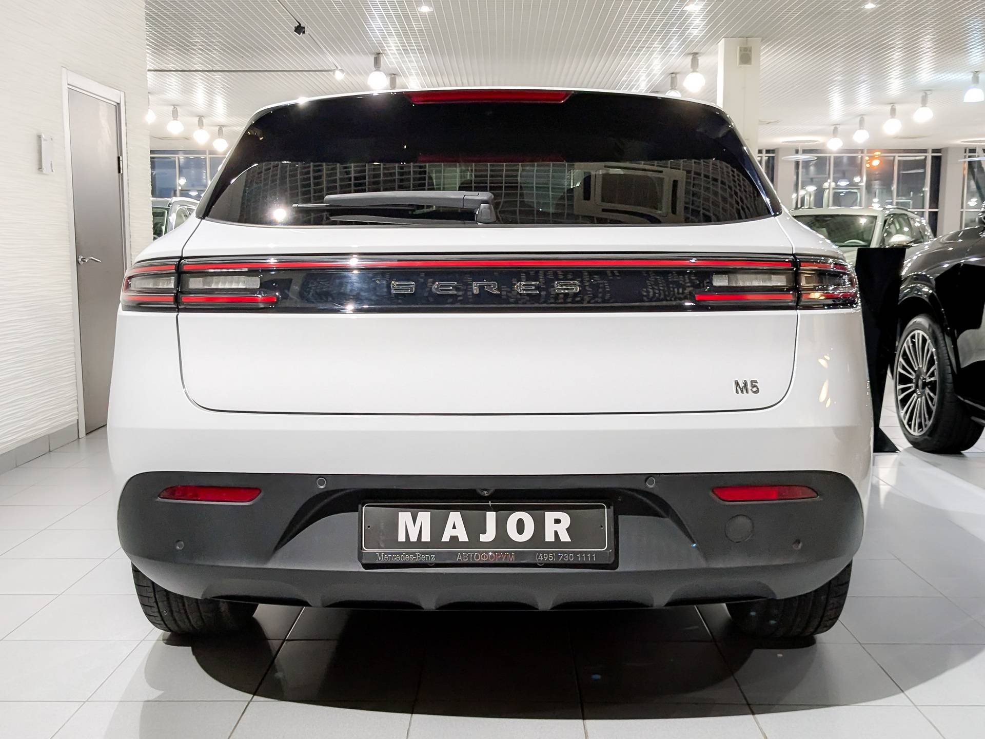 Seres M5 Premium 1.5hyb AT 4WD