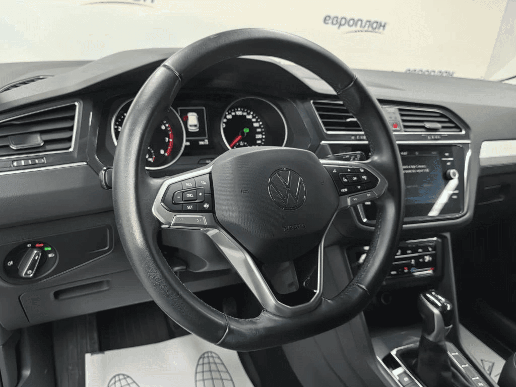 Volkswagen Tiguan,  86 786 км, 2022 года в лизинг