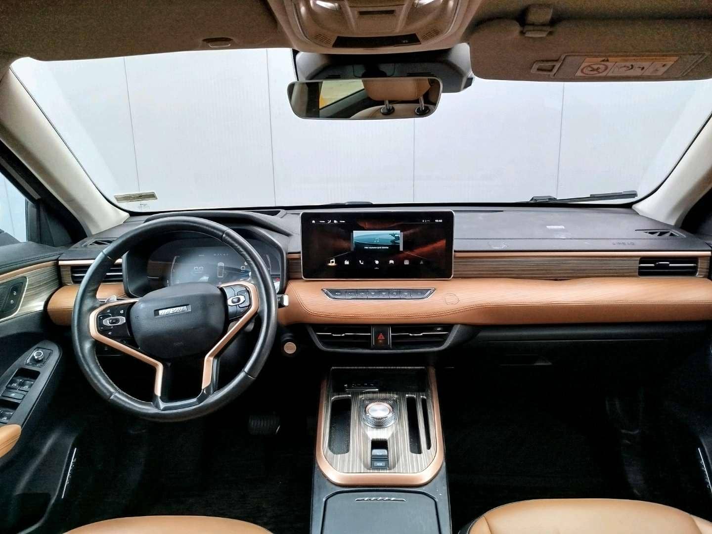 Haval Jolion,  275 952 км, 2023 года в лизинг