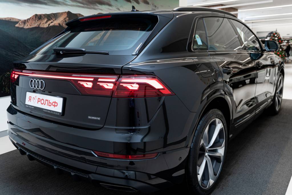 Audi Q8 50 TDI quattro tiptronic