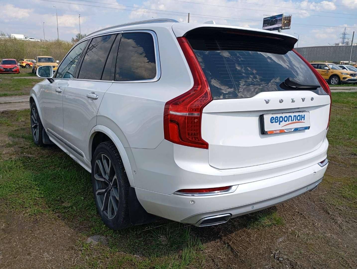 Volvo XC90,  254 521 км, 2018 года в лизинг