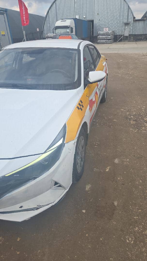 Hyundai Elantra,  150 591 км, 2021 года в лизинг