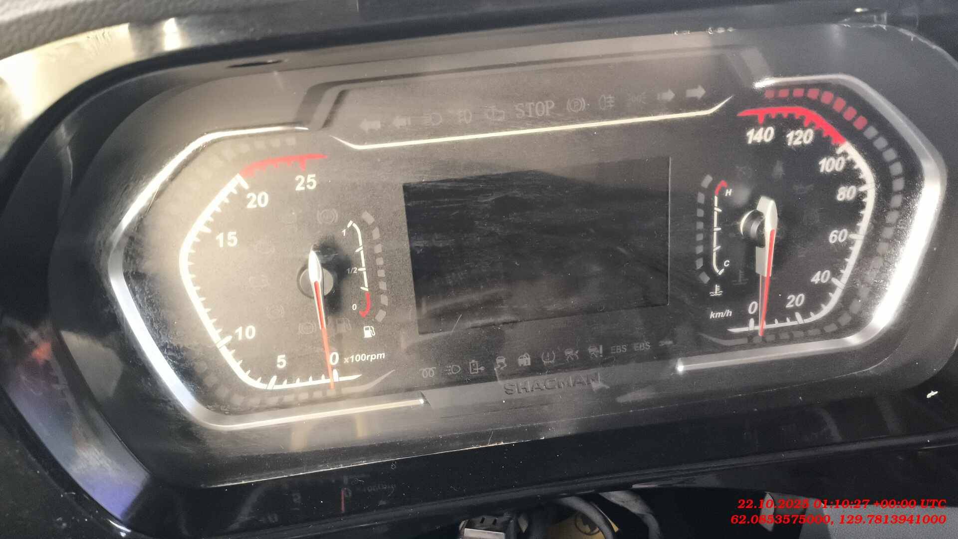 Shacman SX32586V384,  130 000 км, 2023 года