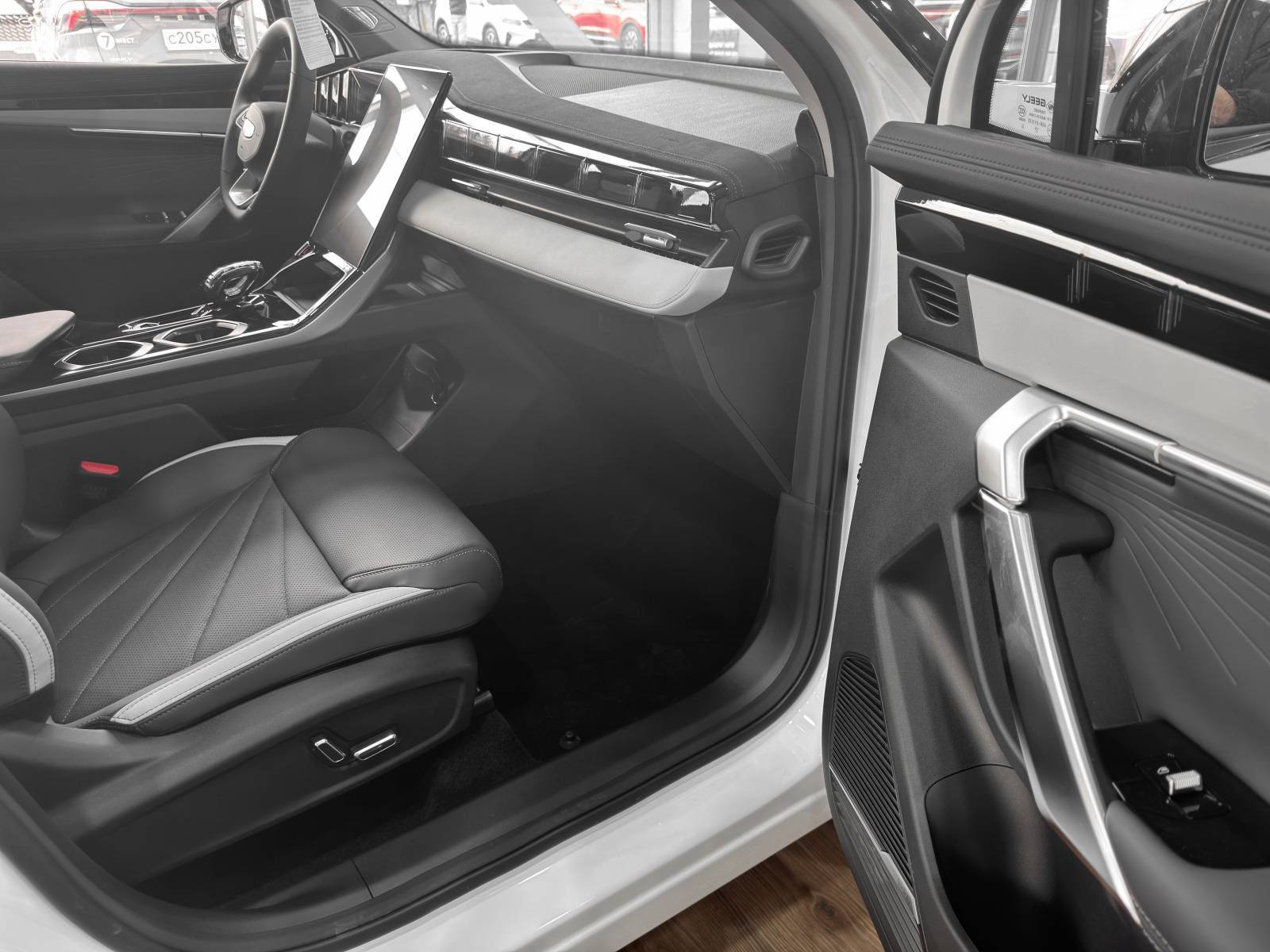 Geely Atlas Flagship Sport 2.0T 7DCT 2WD