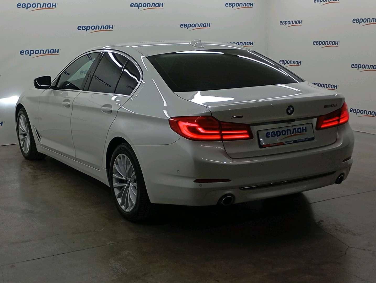 BMW 5 серия,  159 732 км, 2019 года в лизинг