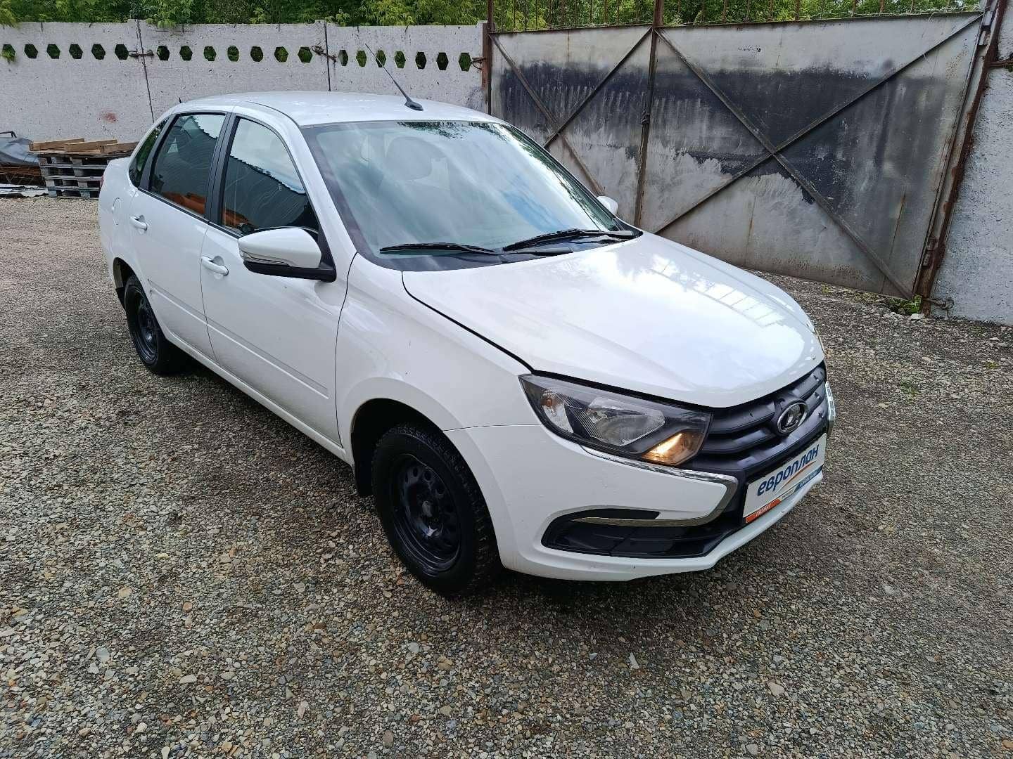 Lada Granta седан,  107 959 км, 2024 года в лизинг