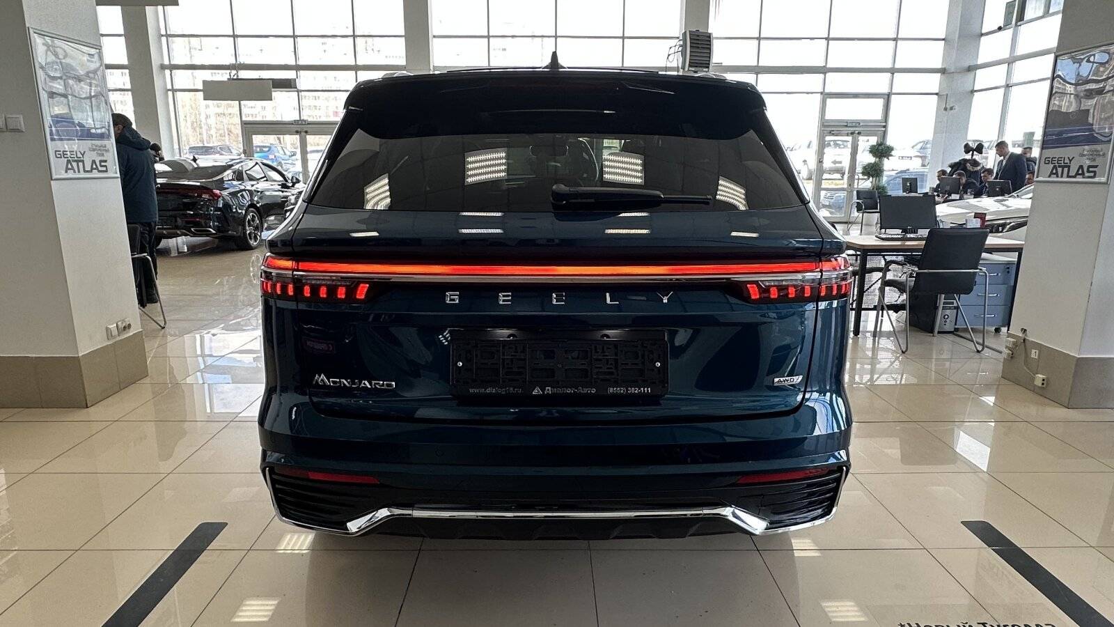 Geely Monjaro Flagship 2.0T (238 hp) 8AT 4WD