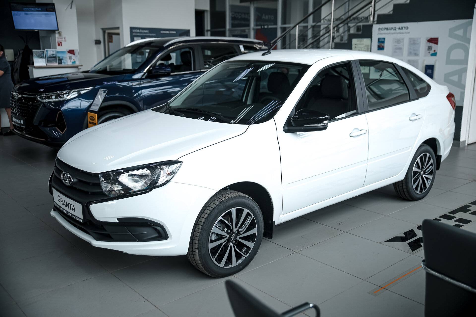 Lada Granta седан #CLUB 24 1.6 106hp 5MT