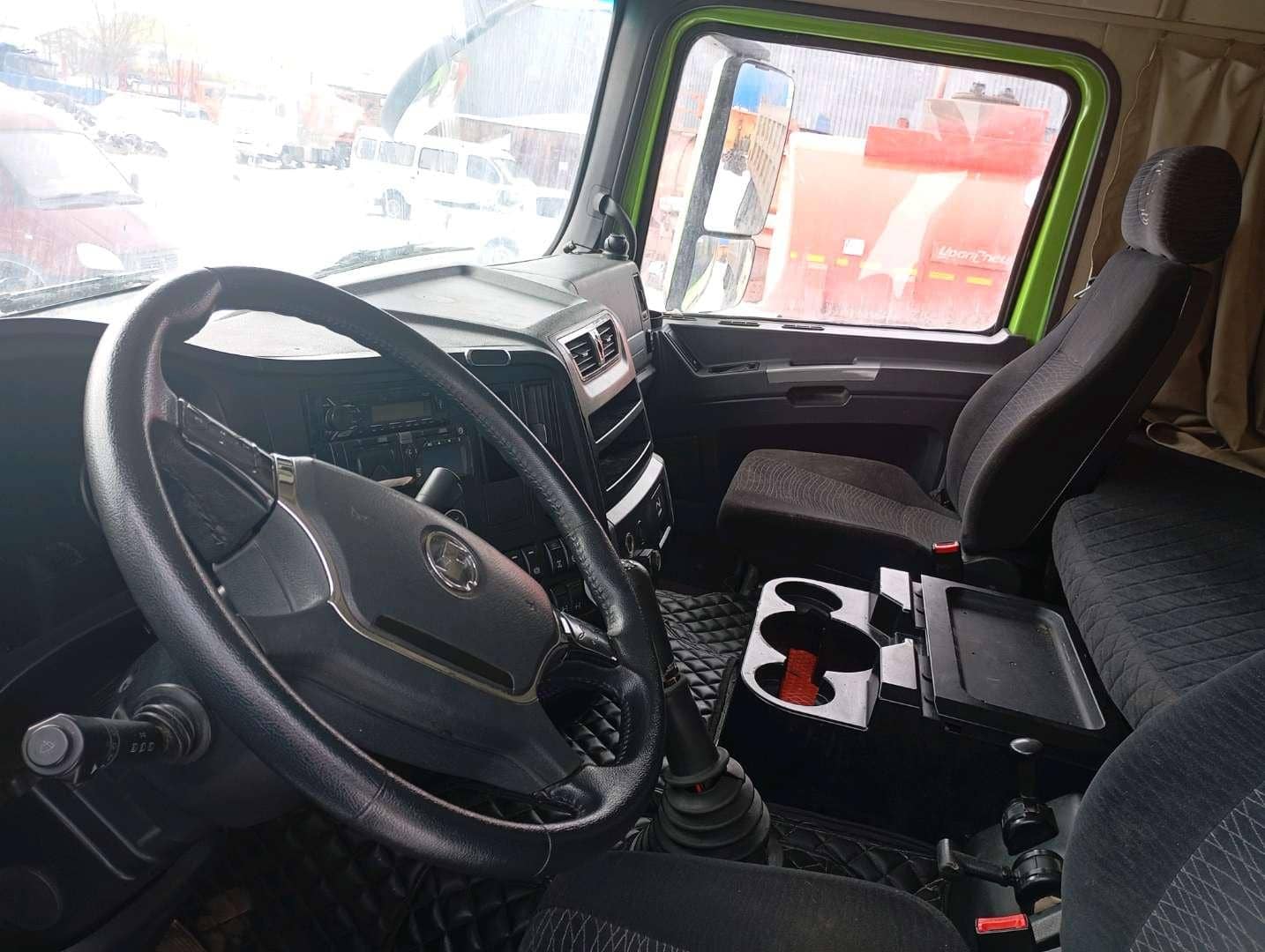 Shacman SX32586V385,  200 000 км, 2022 года в лизинг