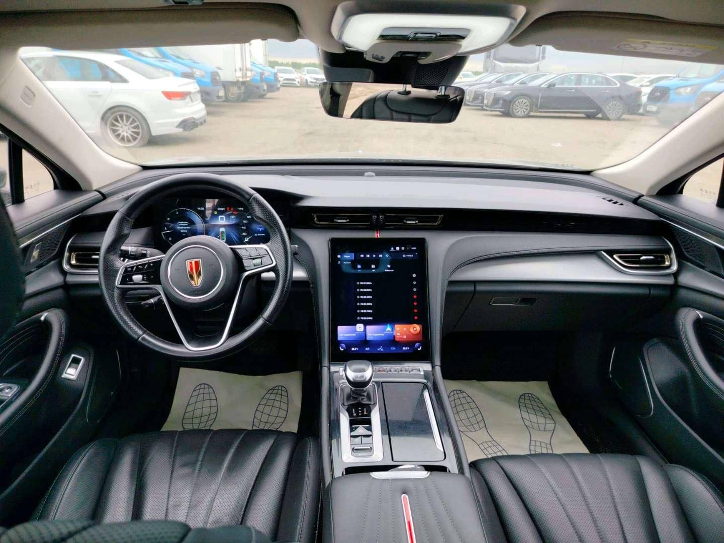 Hongqi H5,  128 152 км, 2024 года в лизинг