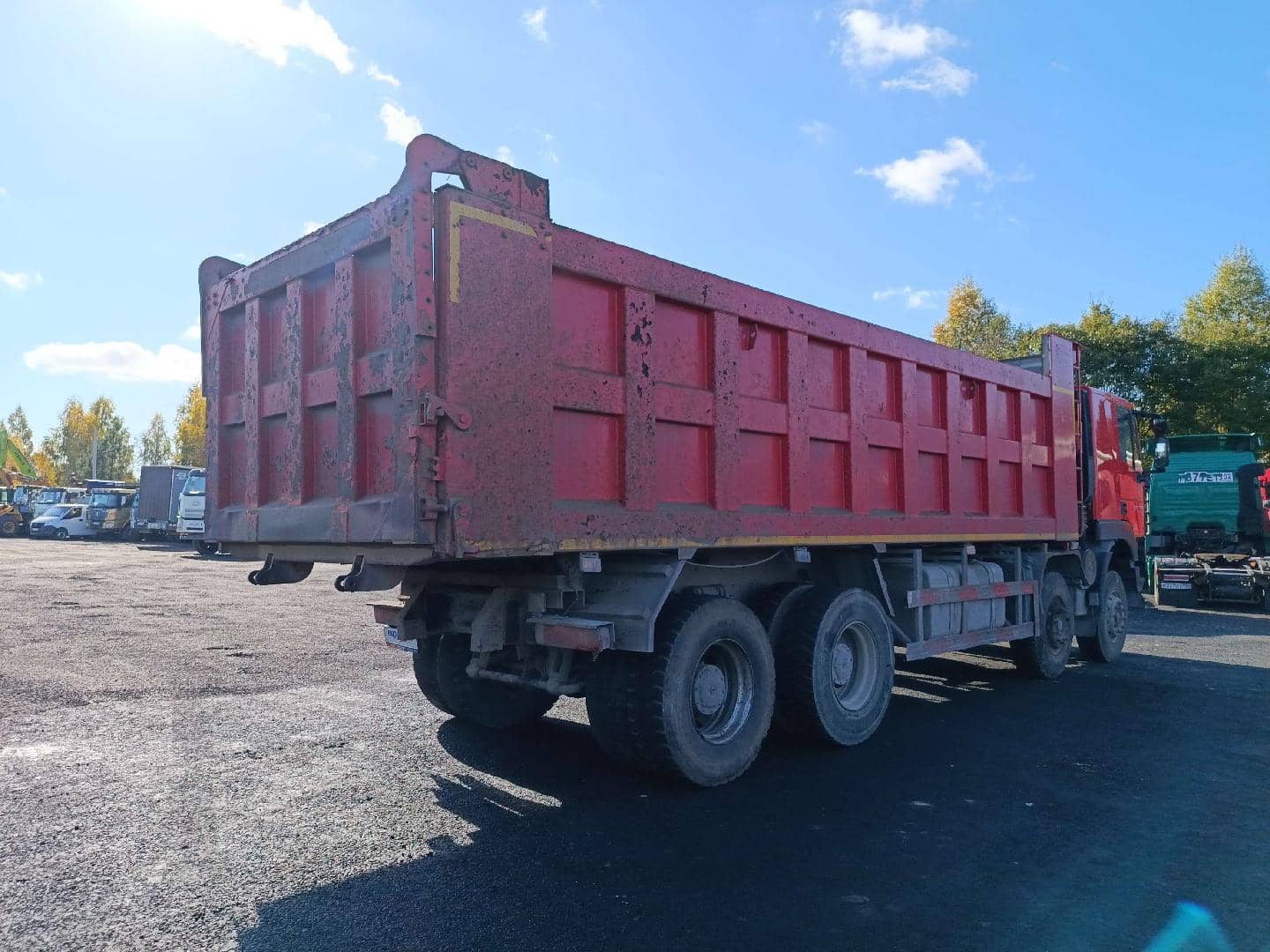 HONGYAN CQ3406HV39D,  192 235 км, 2023 года в лизинг