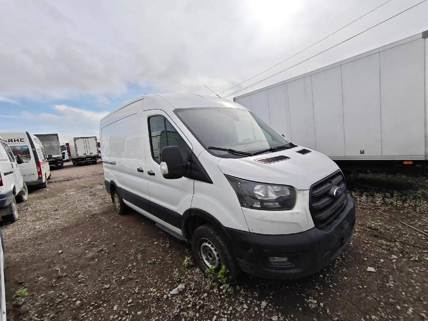 Ford Transit,  254 327 км, 2022 года