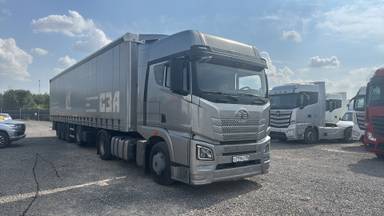 FAW CA4183P25K2NE6A80 4x2
