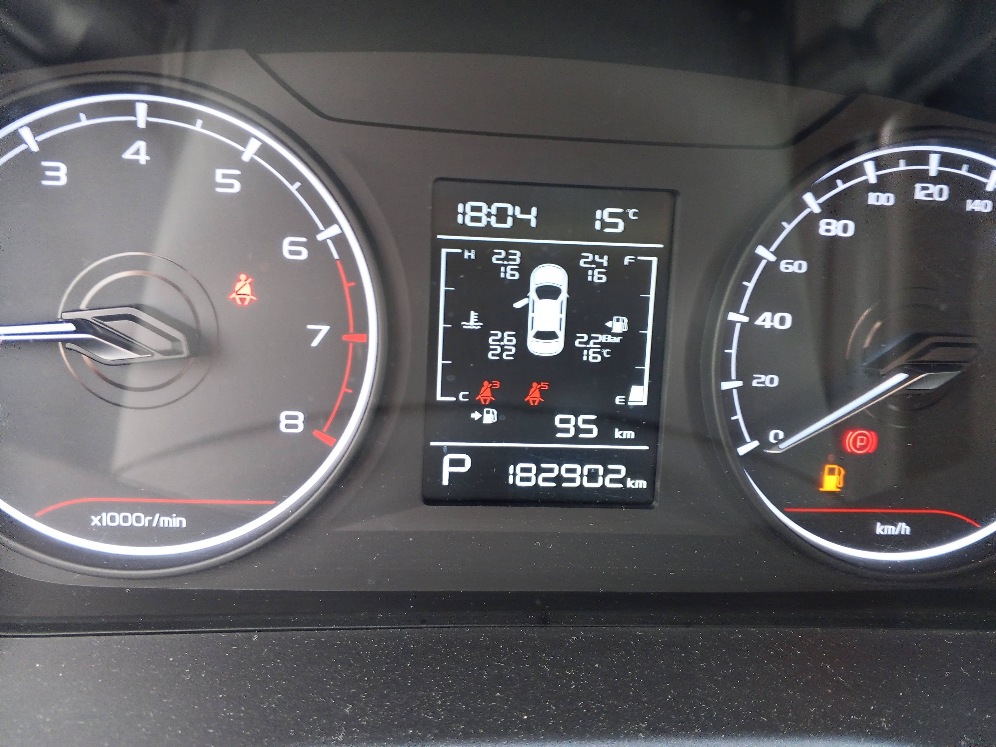 Geely Emgrand,  178 000 км, 2023 года в лизинг