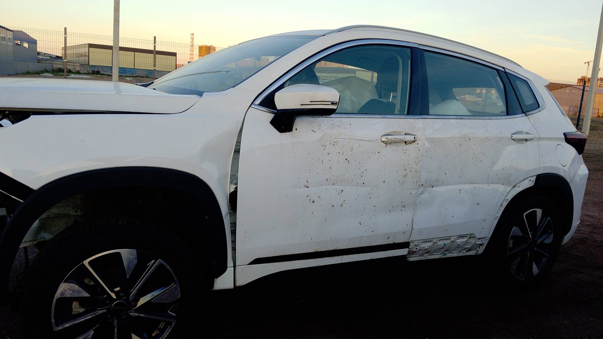 EXEED LX,  33 000 км, 2023 года в лизинг