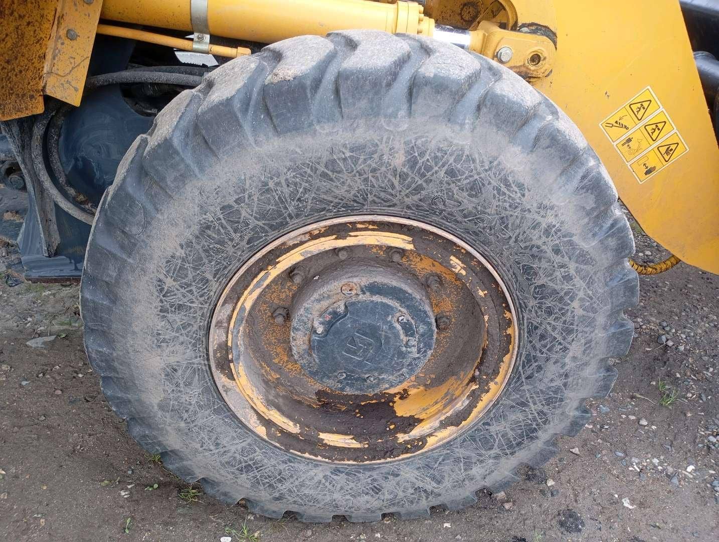 LiuGong CLG835H,  4 059 км, 2021 года в лизинг