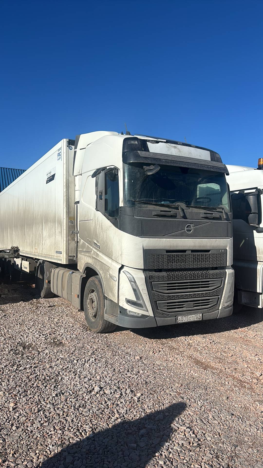 Volvo FH 460 4x2 (FH Globetrotter),  870 726 км, 2021 года в лизинг
