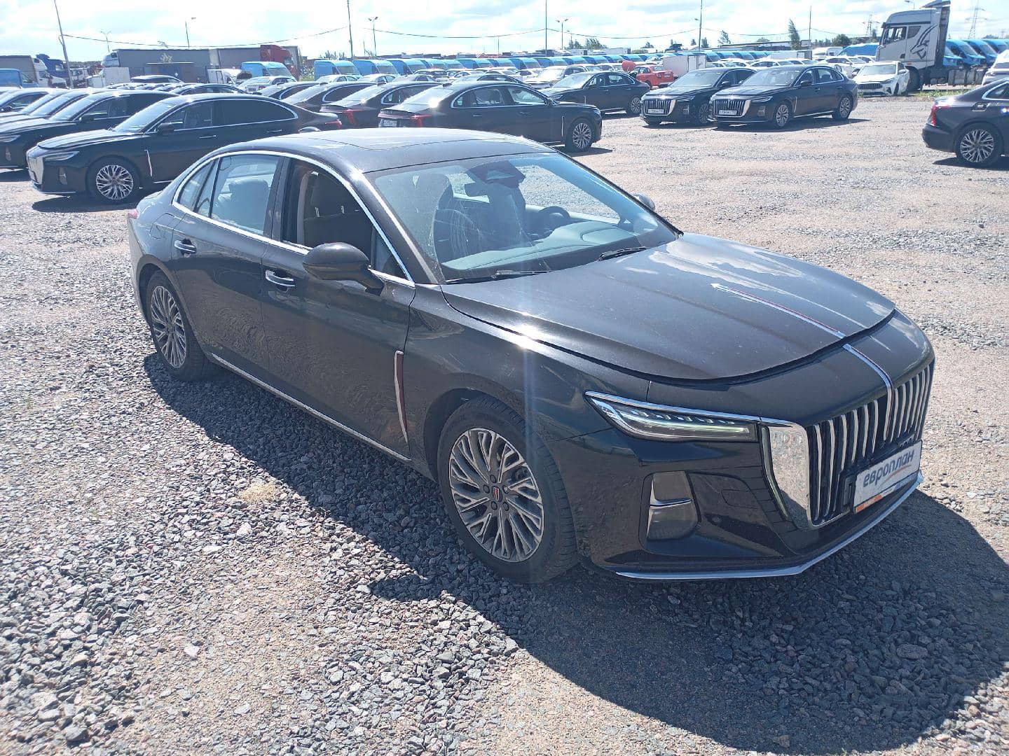Hongqi H5,  152 845 км, 2024 года в лизинг