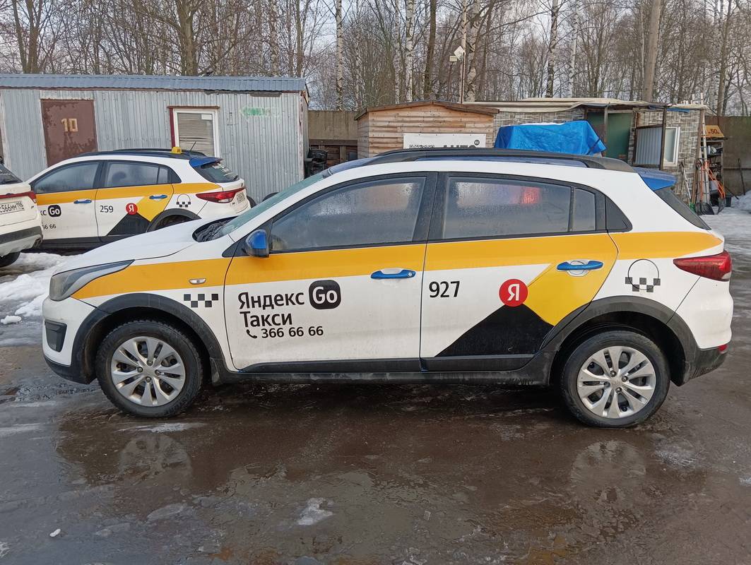 KIA Rio X-Line,  234 866 км, 2019 года в лизинг