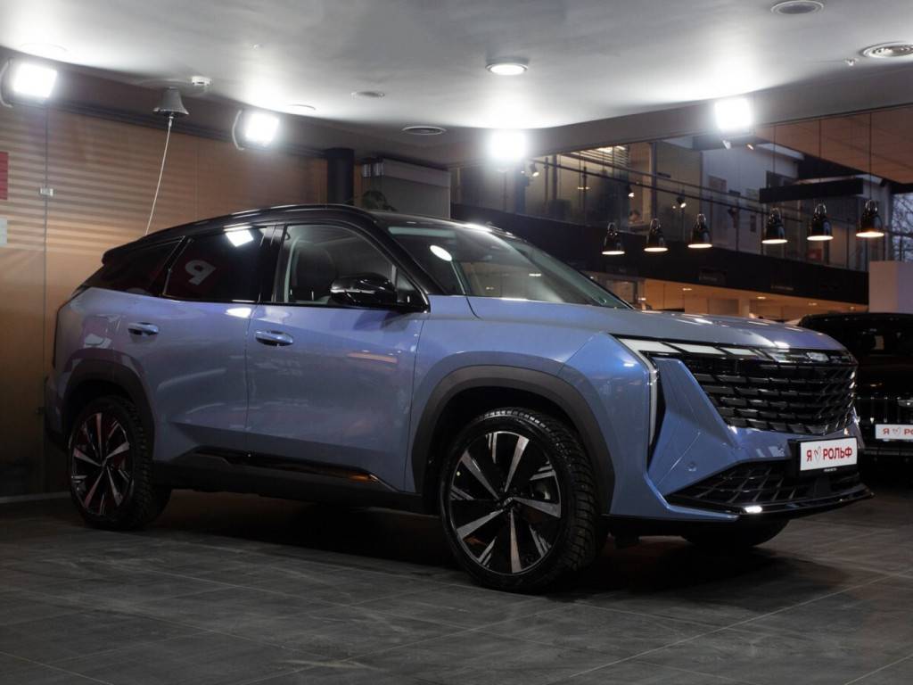 Geely Atlas Флагман 2.0Т АТ полный привод