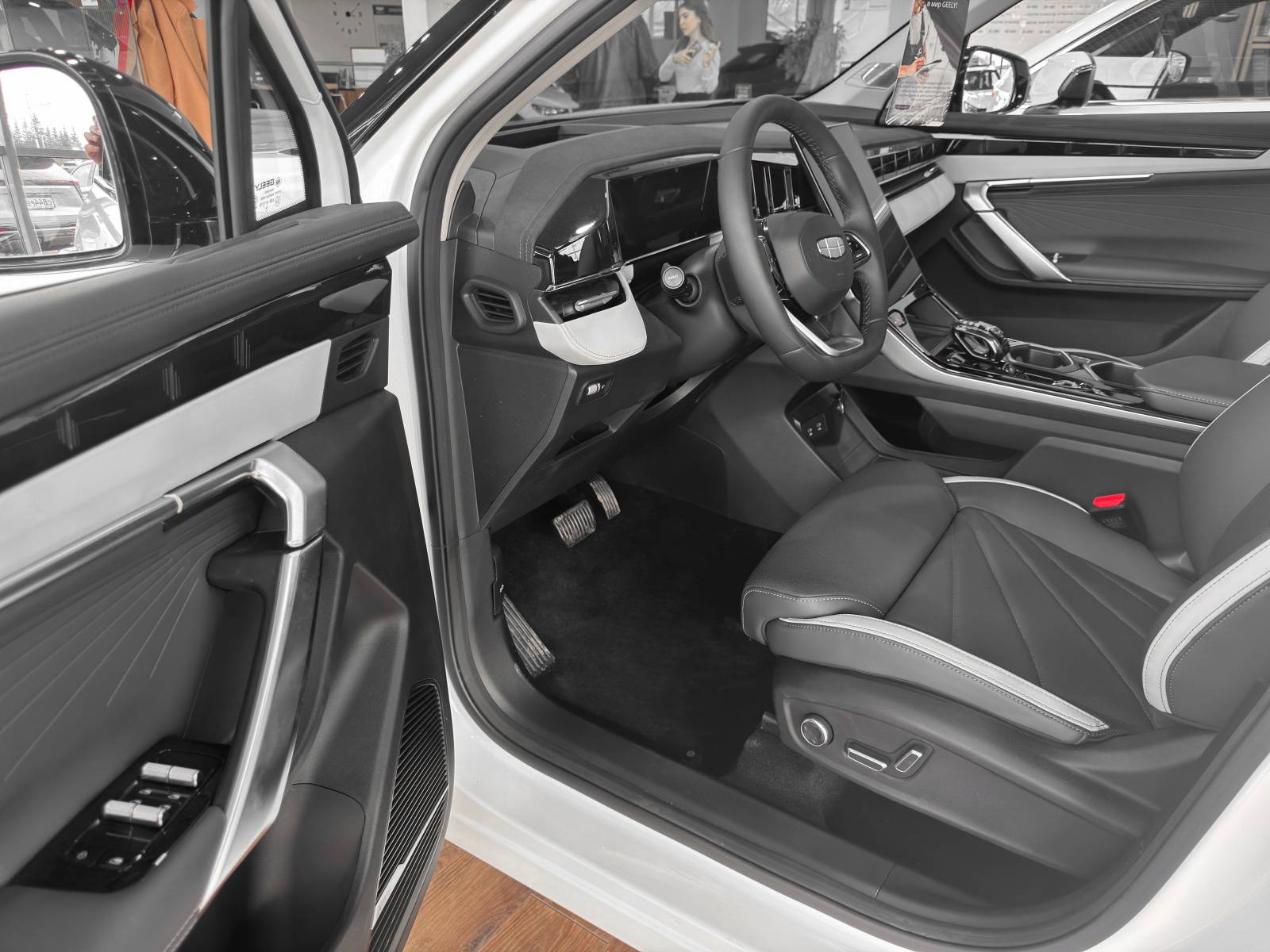 Geely Atlas Flagship Sport 2.0T 7DCT 2WD