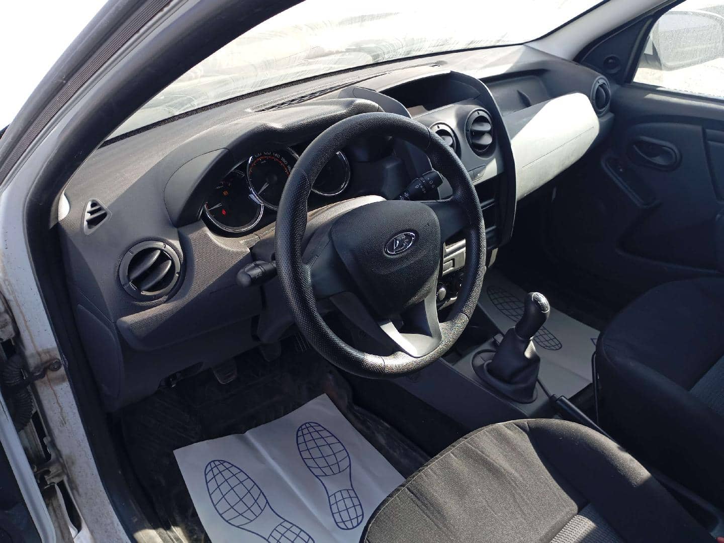 Lada Largus универсал,  67 883 км, 2024 года в лизинг