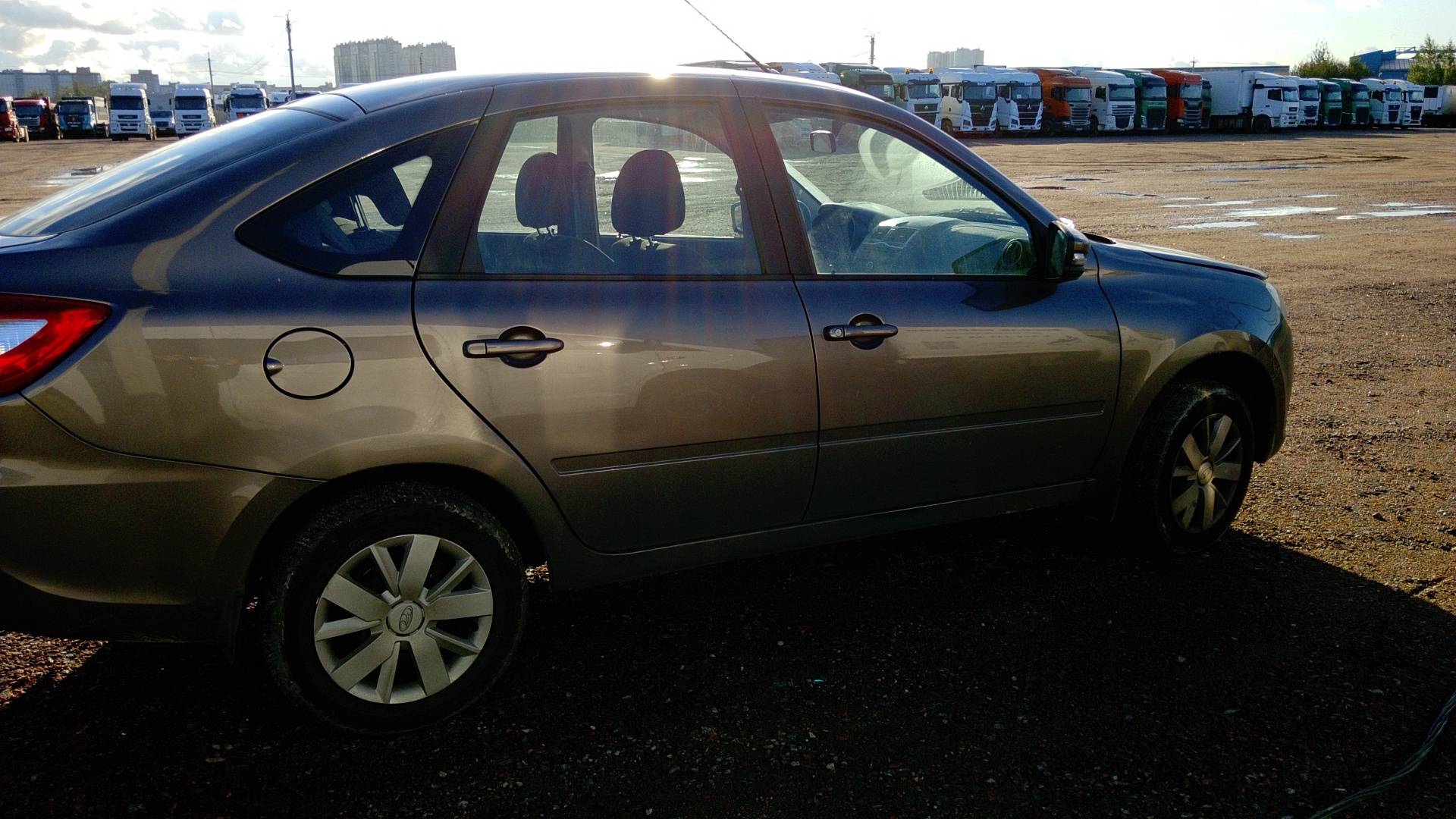 Lada Granta лифтбек,  6 673 км, 2025 года в лизинг