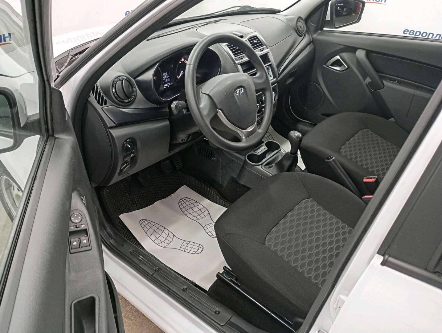 Lada Granta лифтбек,  45 993 км, 2025 года в лизинг