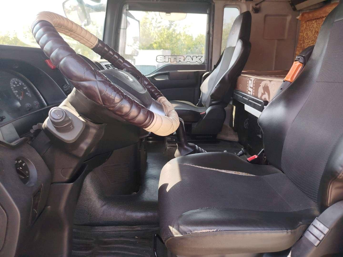 Sitrak С7Н 6×4 ZZ4256V364HE,  591 326 км, 2023 года в лизинг