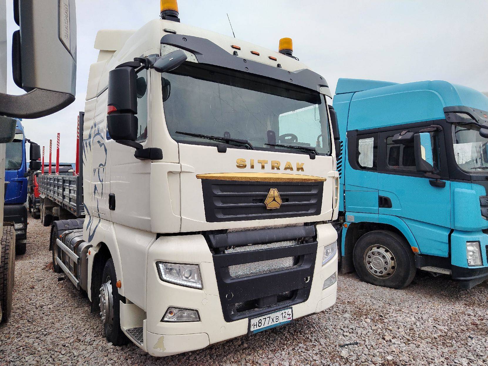 Sitrak ZZ4186V391HE,  383 262 км, 2023 года в лизинг