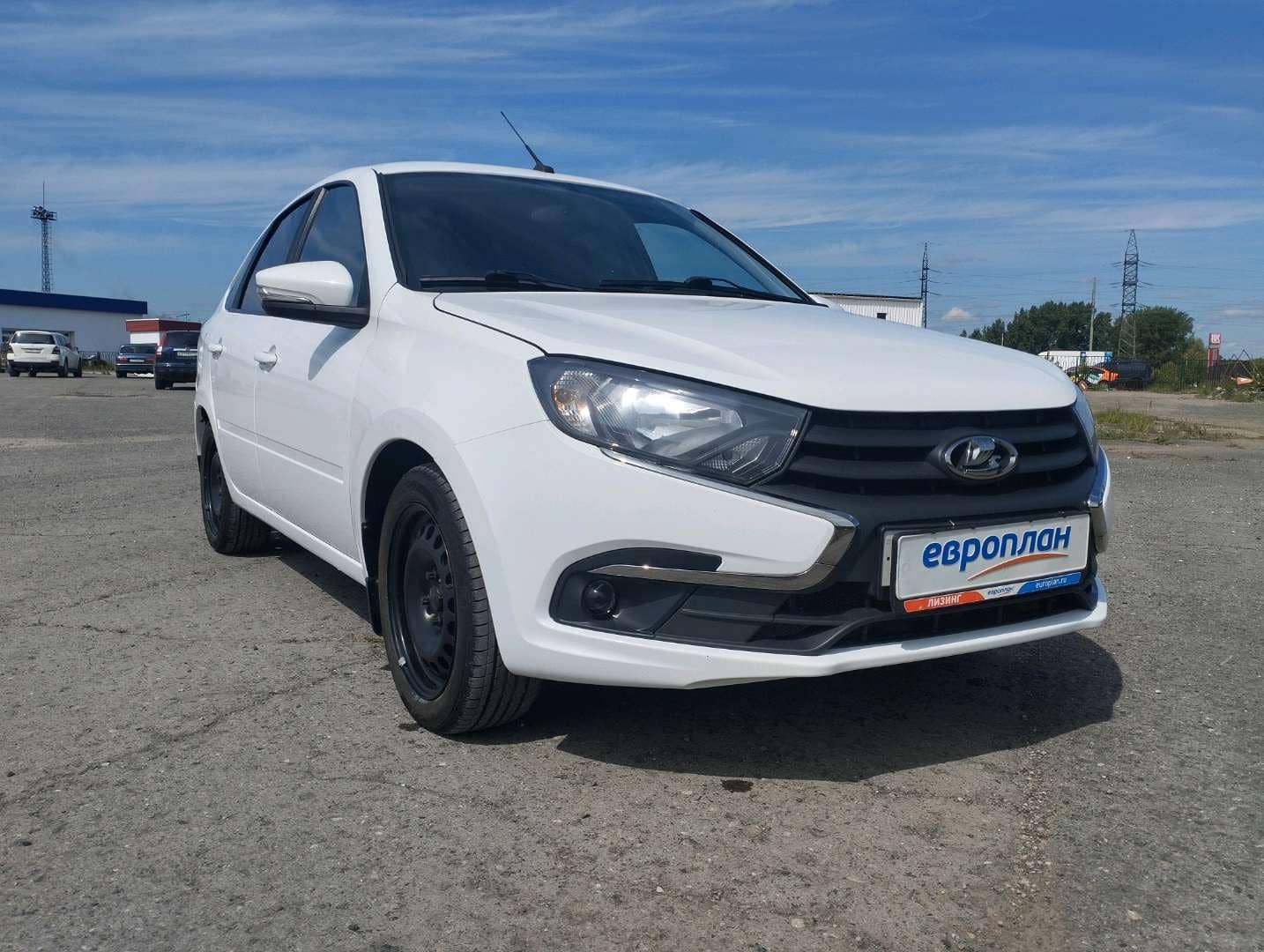 Lada Granta лифтбек,  46 483 км, 2024 года в лизинг
