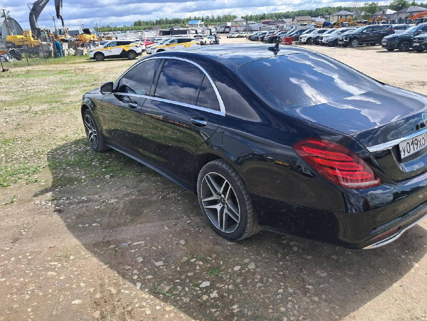 Mercedes-Benz S седан,  236 775 км, 2016 года