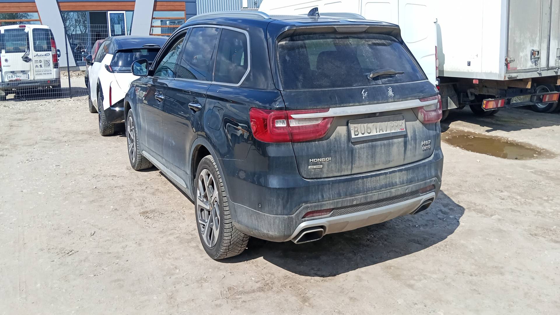 Hongqi HS7,  28 492 км, 2023 года в лизинг