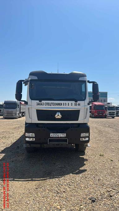 Sitrak ZZ3256V384ME