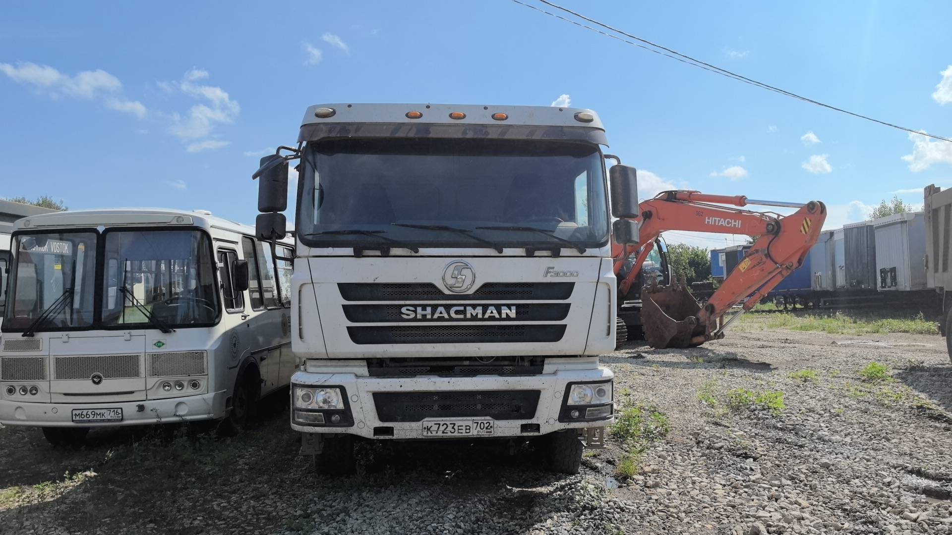 Shacman SX3258DR384,  196 650 км, 2022 года в лизинг