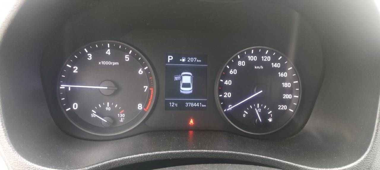 Hyundai Solaris,  378 440 км, 2019 года в лизинг