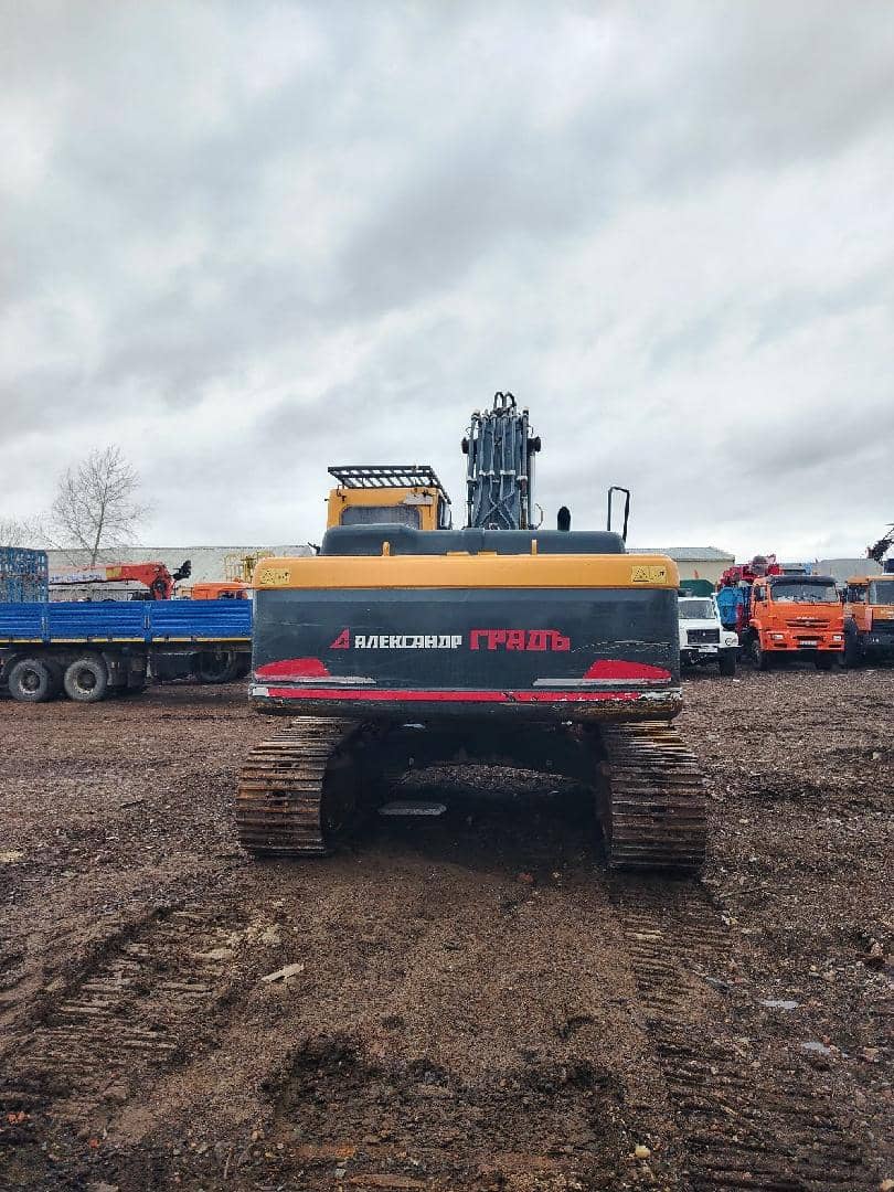 Hyundai R260LC-9S, 2022 года в лизинг