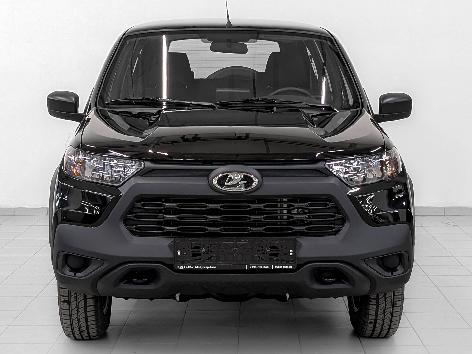 Lada Niva Travel Comfort 24 MMS 1.7 80hp 5MT