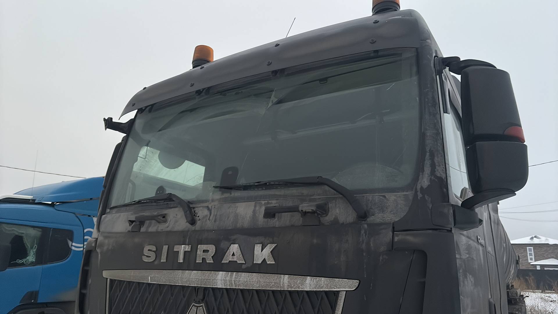 Sitrak C7H MAX ZZ4186V391HE,  201 408 км, 2024 года в лизинг