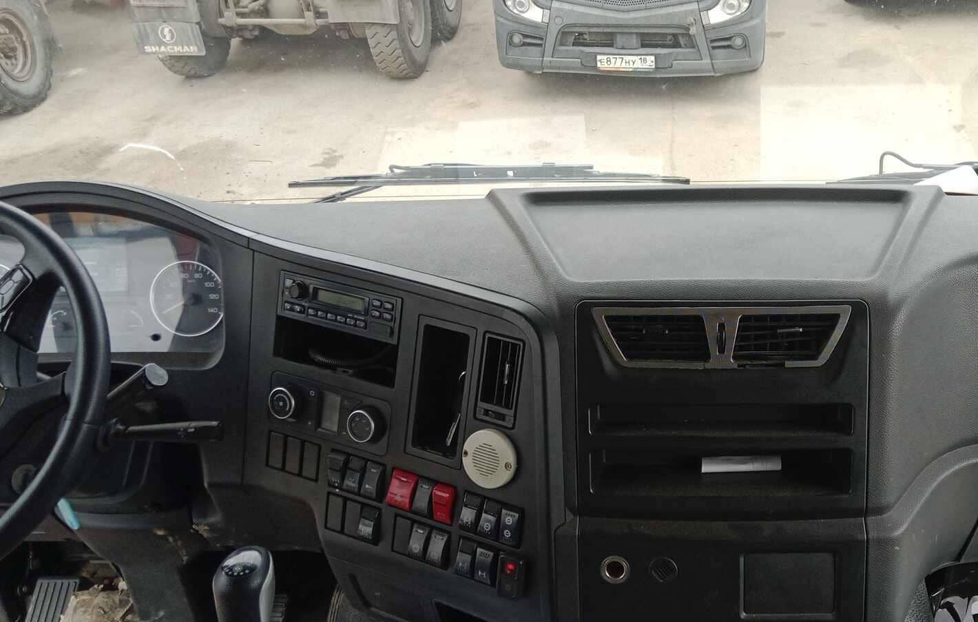 Shacman SX32586V385,  222 734 км, 2023 года в лизинг