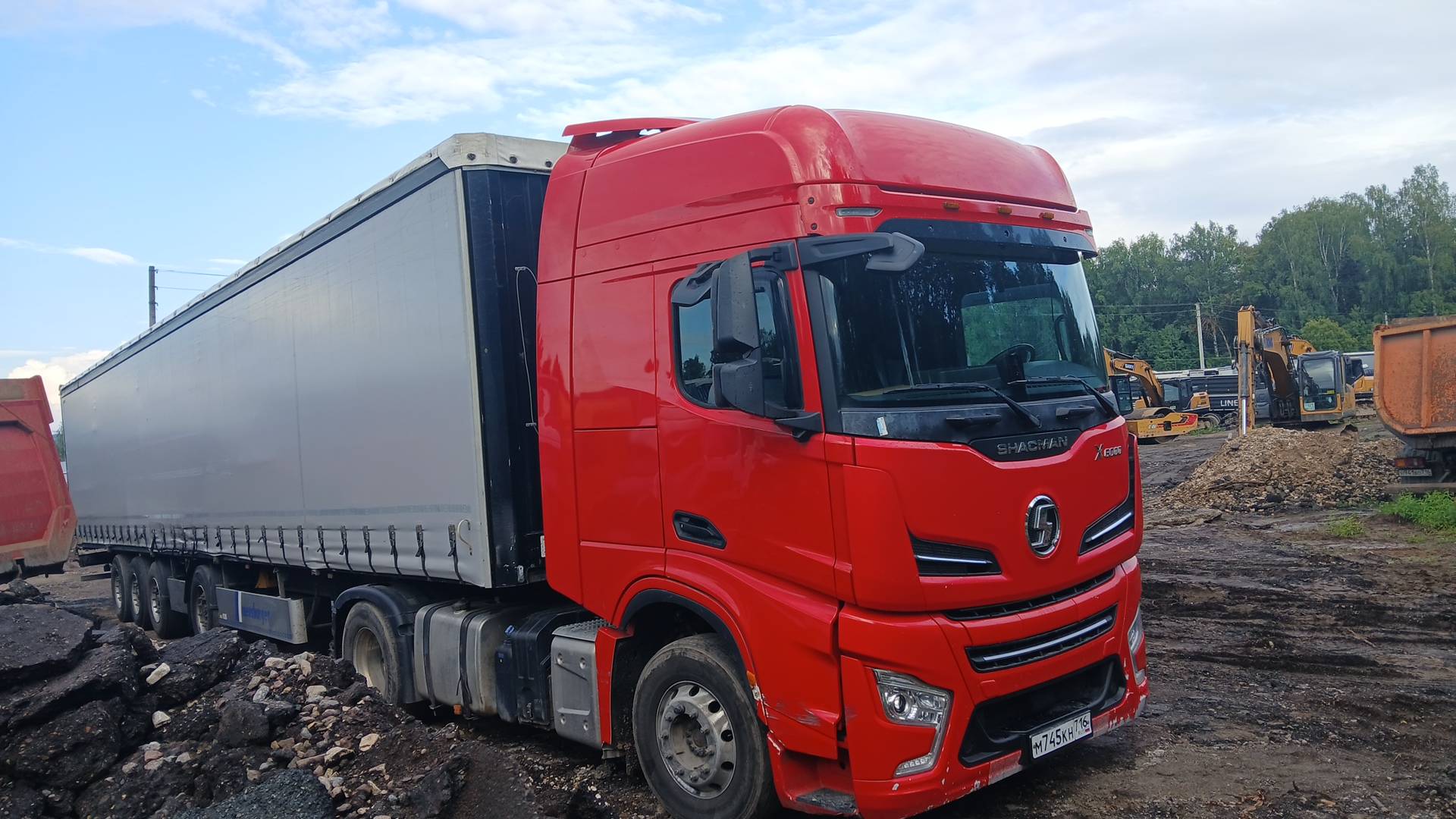 Shacman SX4188YY381,  344 804 км, 2023 года в лизинг