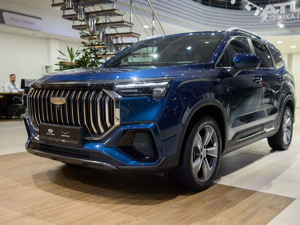 Geely Okavango Flagship 2.0T 7DCT 2WD