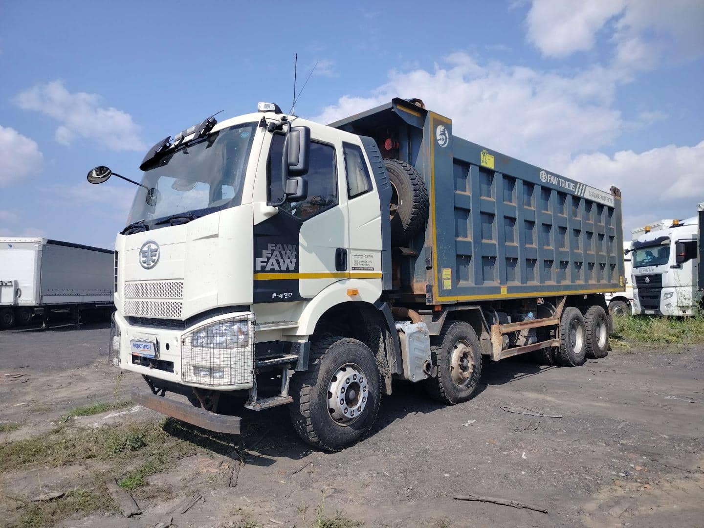 FAW CA3310P66K24T4E5 8х4,  148 571 км, 2023 года в лизинг