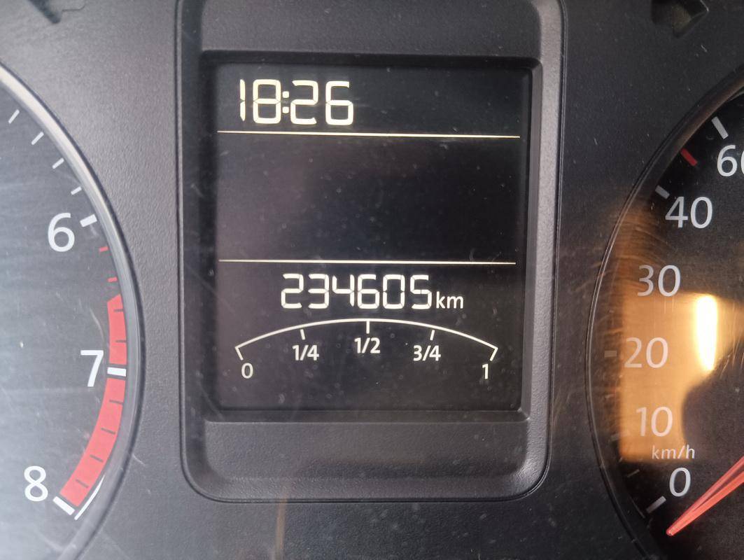 Volkswagen Polo,  234 605 км, 2019 года в лизинг