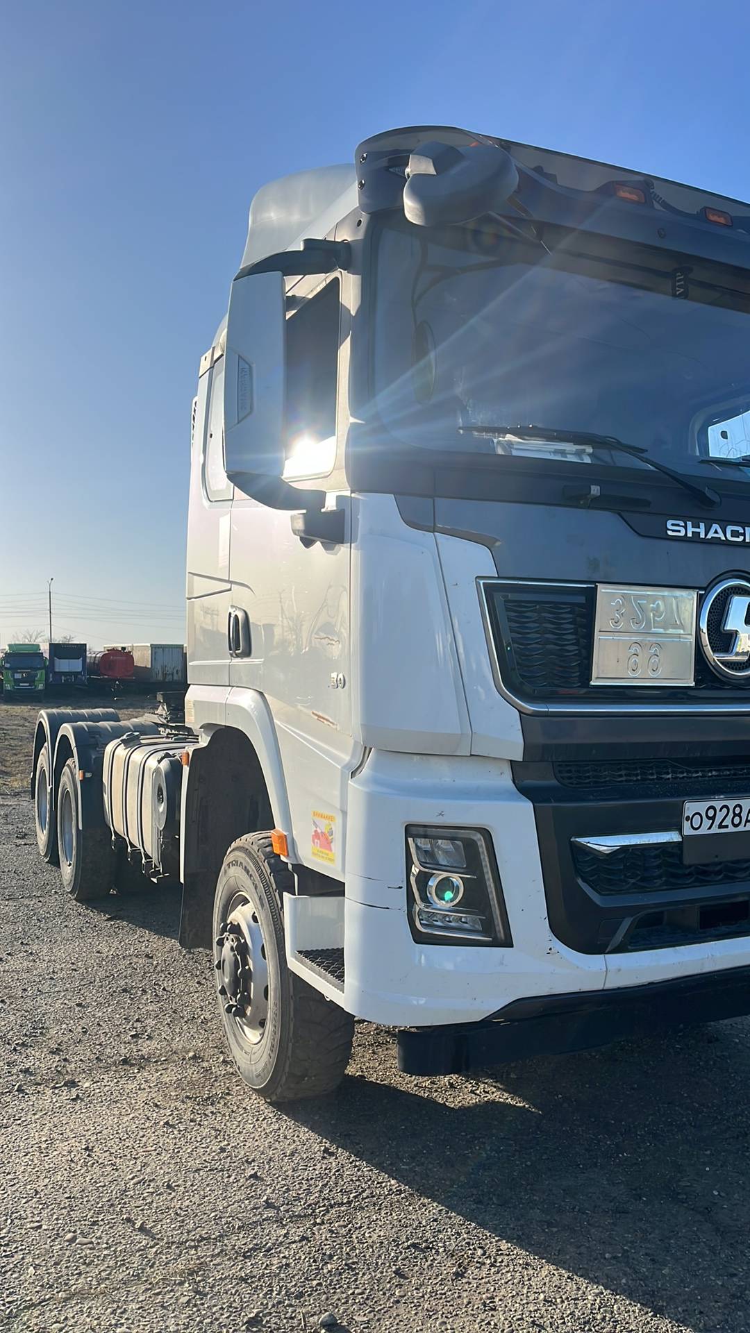 Shacman SX42586V385,  109 131 км, 2023 года в лизинг