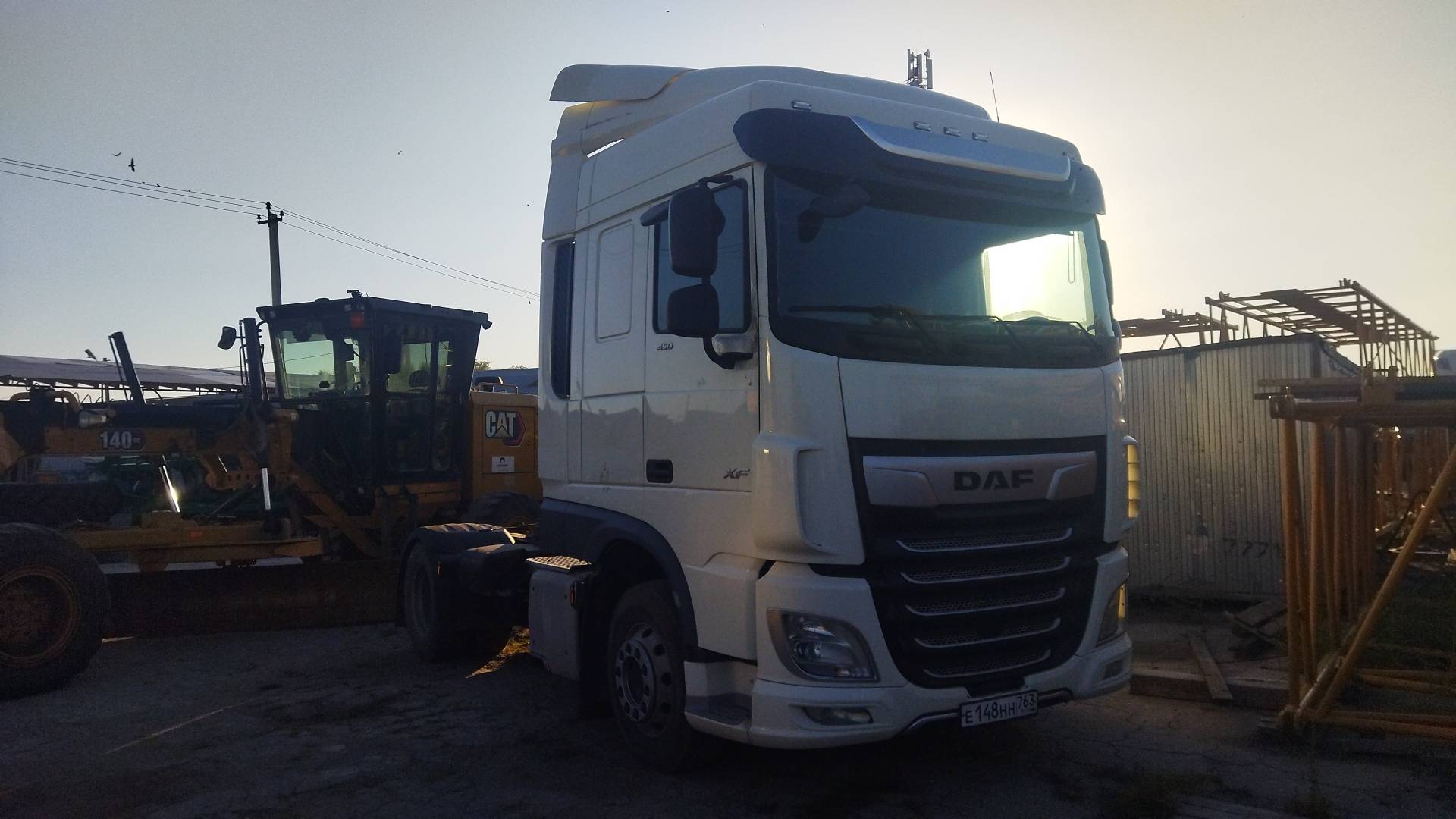 DAF XF 450 FT 4x2 (Space Cab)