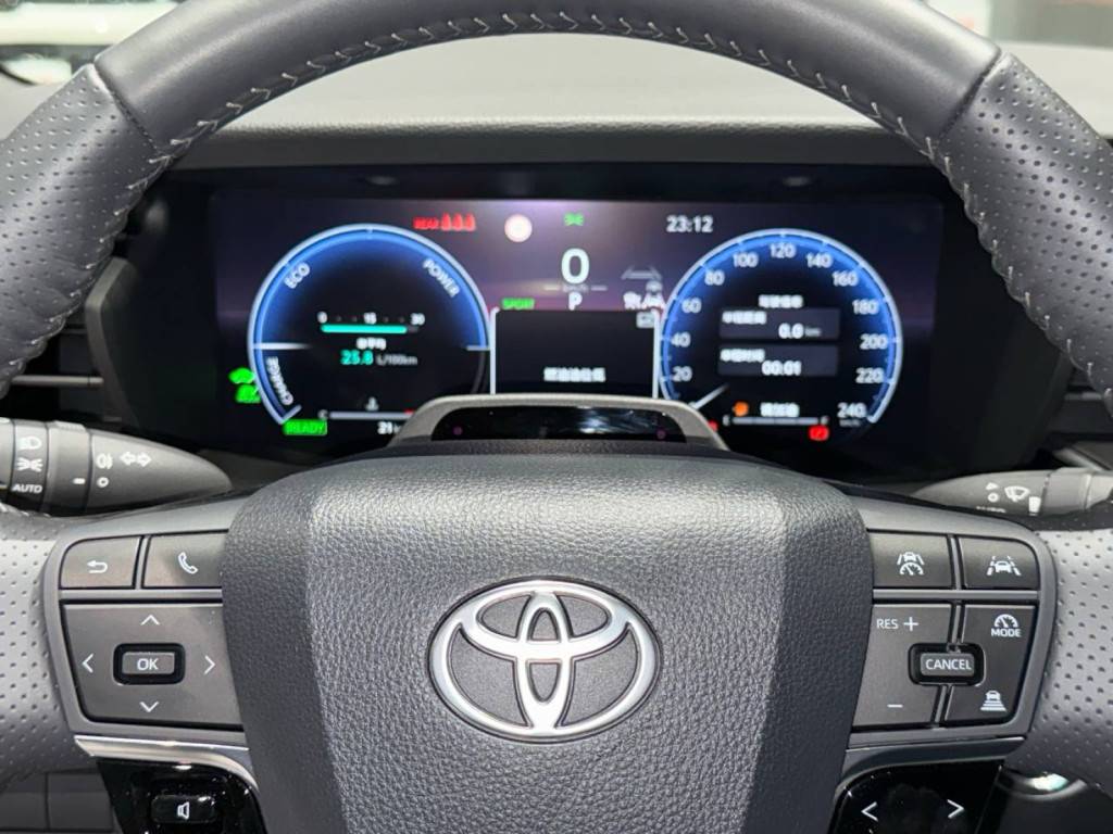 Toyota Camry 2.0S Sports Edition
