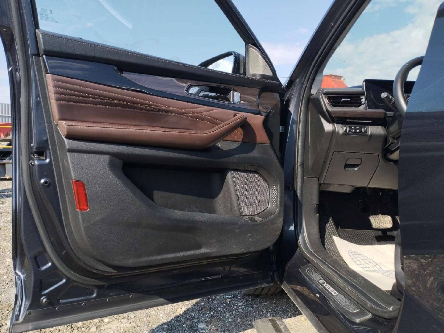 EXEED VX,  95 711 км, 2023 года в лизинг